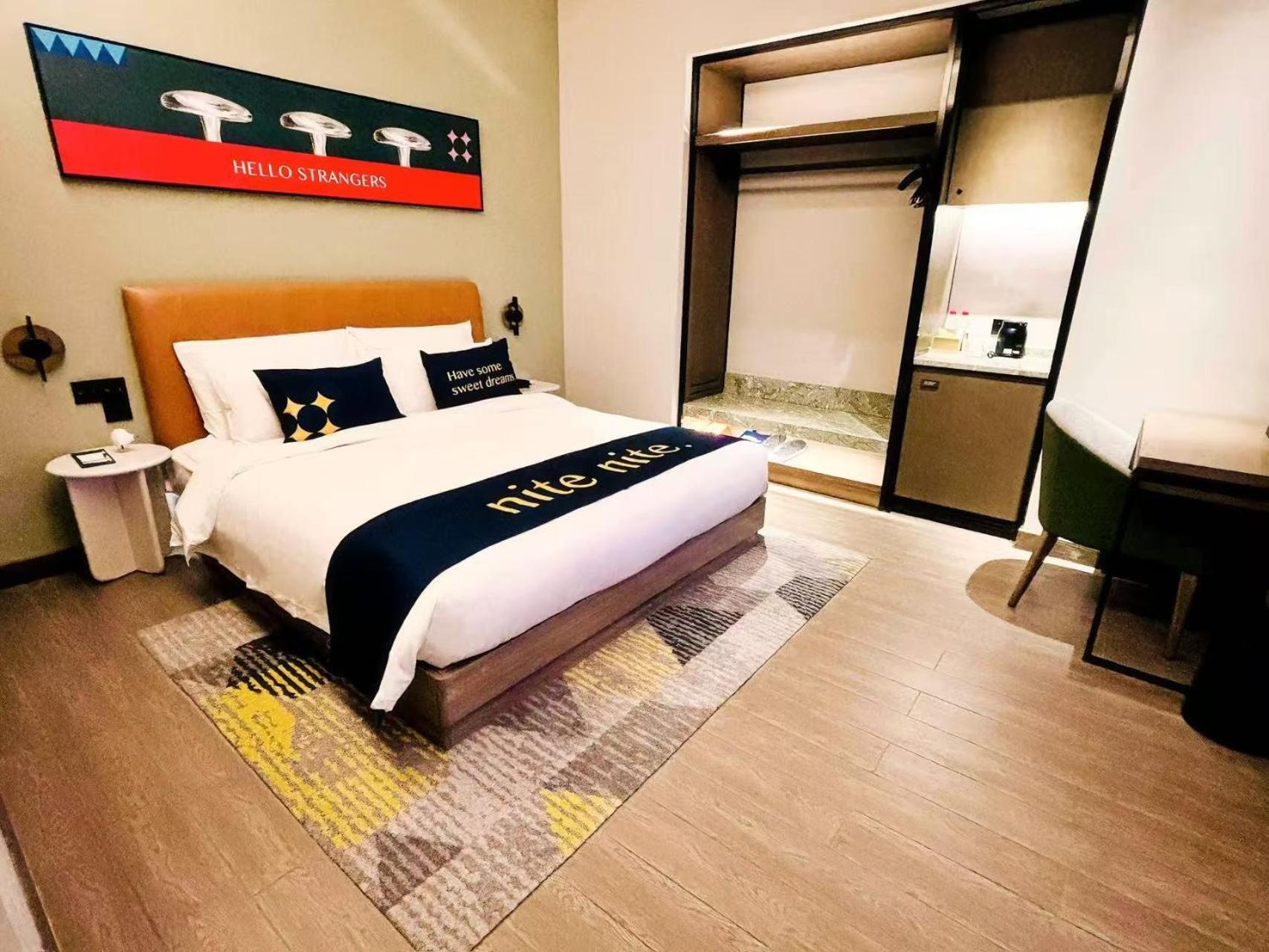 The Mustel Hotel Chongqing Hongyadong Экстерьер фото